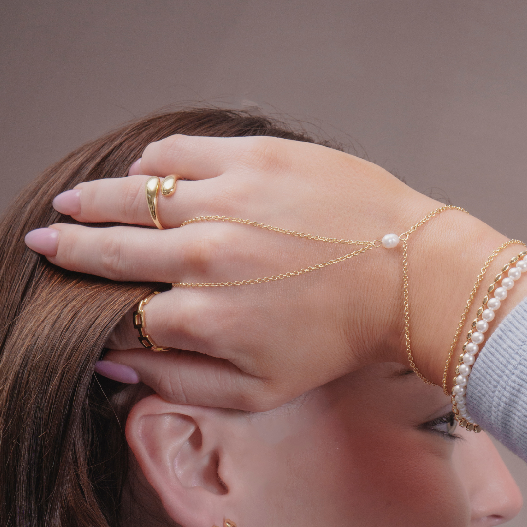 She's A Pearl Hand Chain